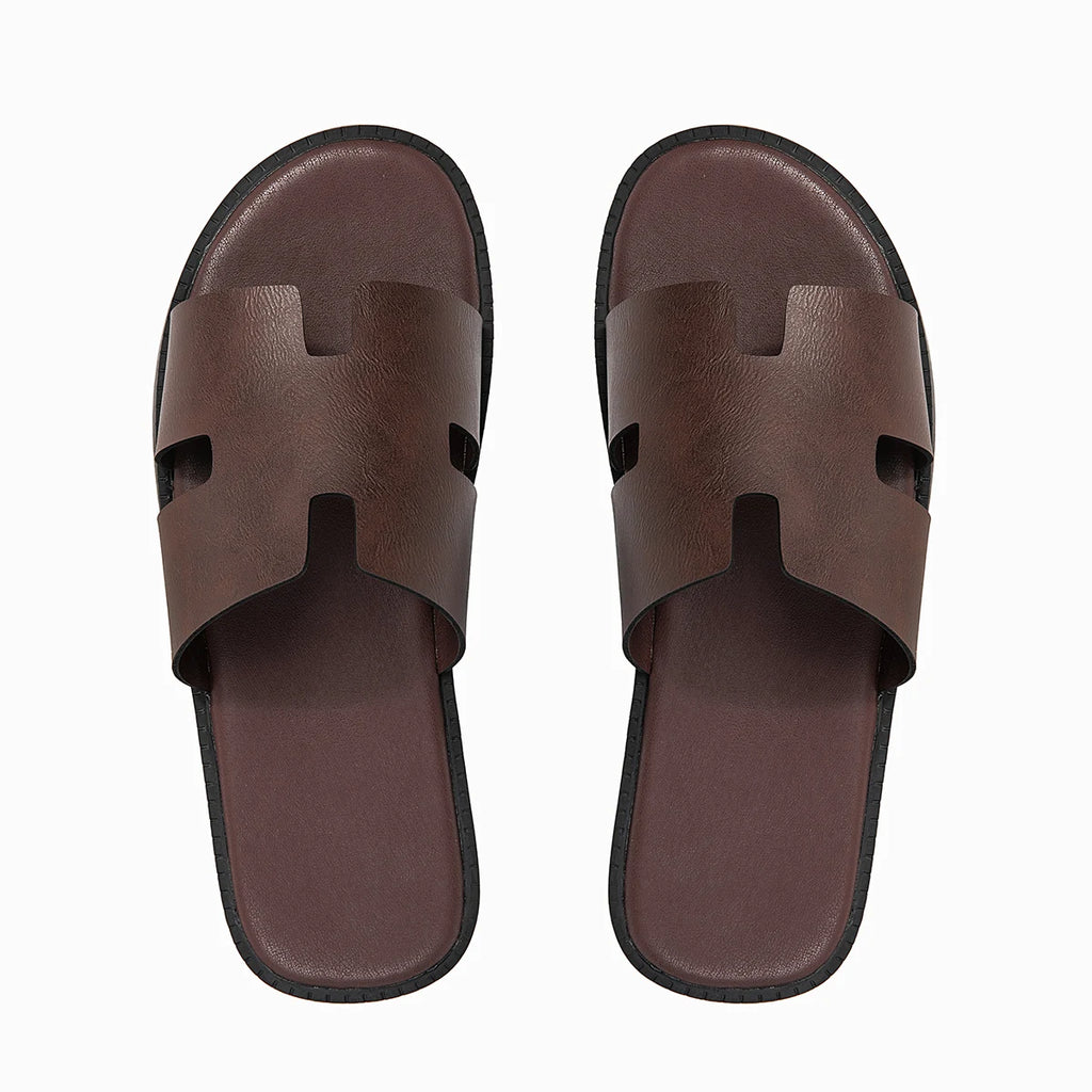 Sandales Homme – Légères, Antidérapantes & Style Urbain – A-D8020 Marron | Chillvibes