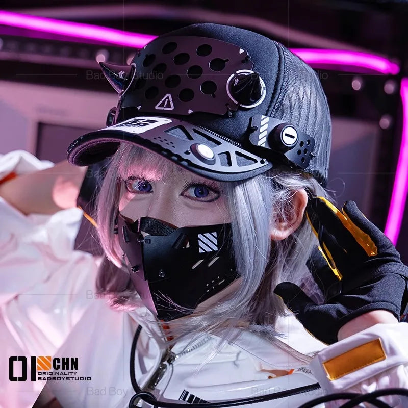Masque cyberpunk cosplay avec accessoires — Look sci-fi mécanique
