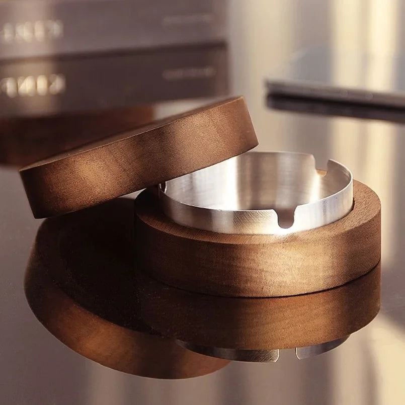 Cendrier en noyer – Couvercle et cuve inox amovible – vue 2 | Chillvibes