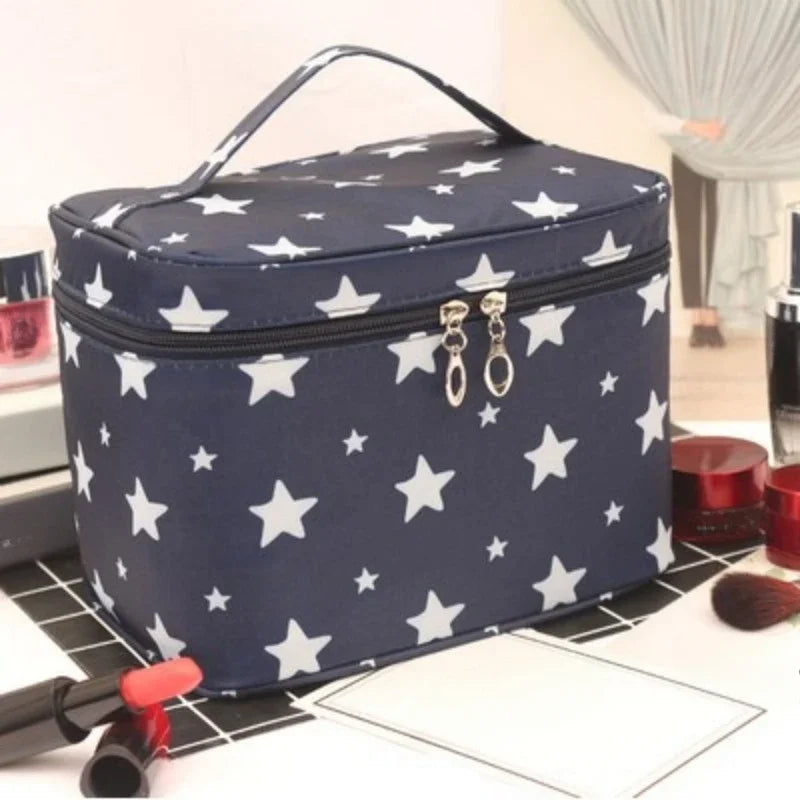 Trousse de toilette en toile – Déperlante, 10 motifs – vue 2 | Chillvibes