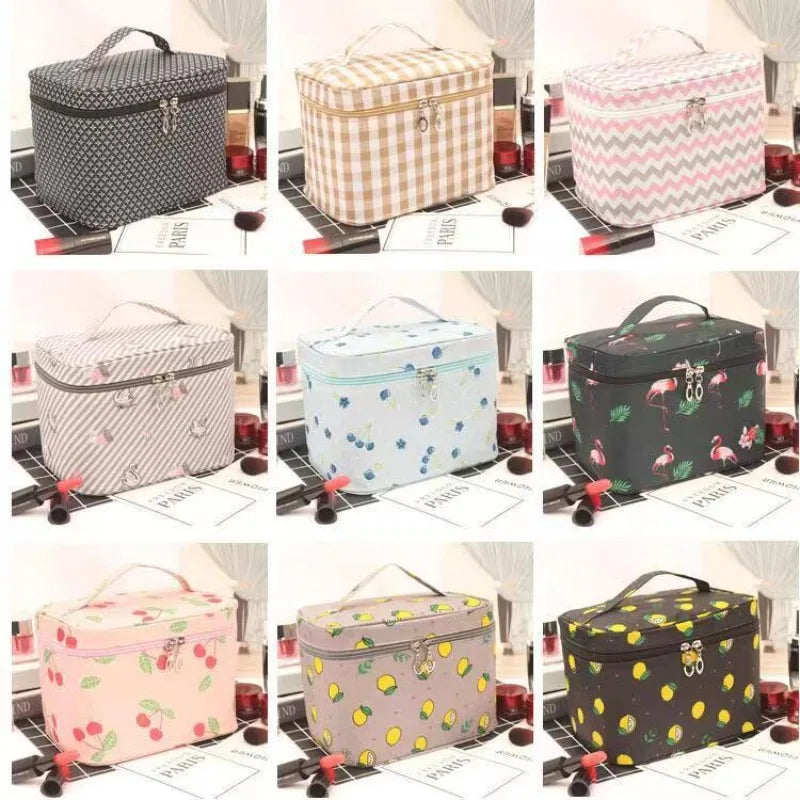 Trousse de toilette en toile – Déperlante, 10 motifs – vue 3 | Chillvibes