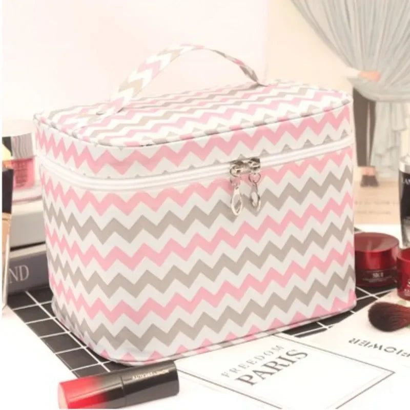 Trousse de toilette en toile – Déperlante, 10 motifs – vue 5 | Chillvibes