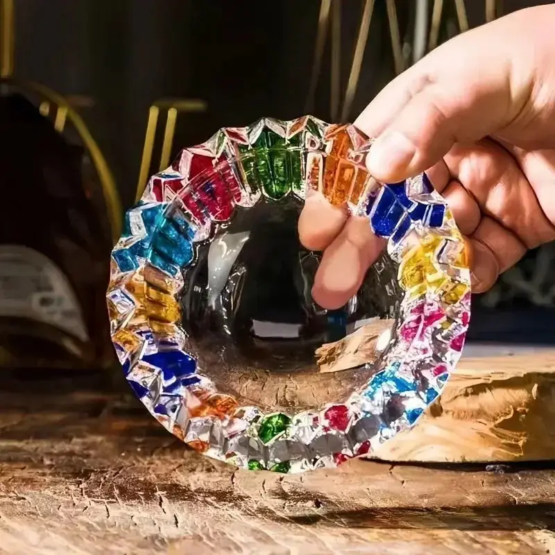 Cendrier en verre taillé multicolore – Ø 10 cm