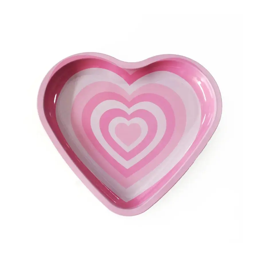 Plateau en métal en forme de cœur – 16,5 × 18 cm